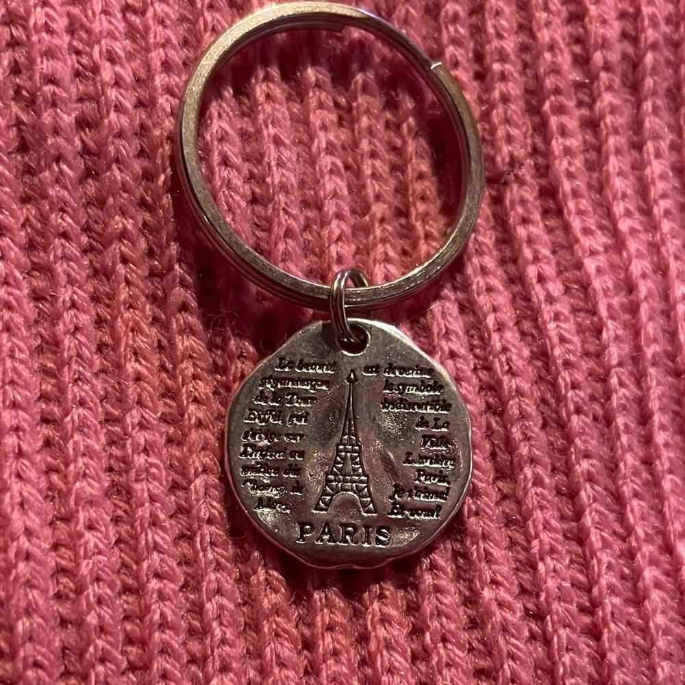 Chic Silver Paris Key Ring